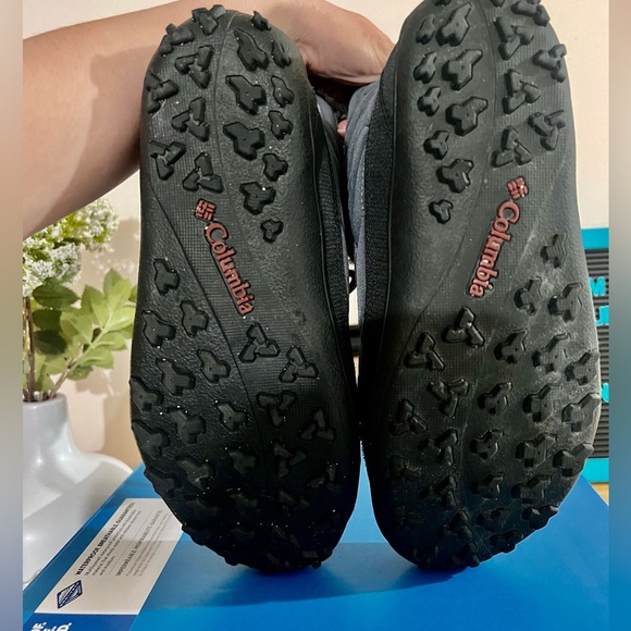 Columbia boots - Picture 5 of 7